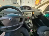 Usata Lancia Musa 120 CV (88 kW) 2012 Monovolume