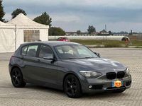 Usata BMW 118 Sport Line 143 CV (105 kW) 2012 Grigio Utilitaria