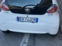 Usata Toyota Aygo Connect Style 72 CV (52 kW) 2011 Bianco Utilitaria