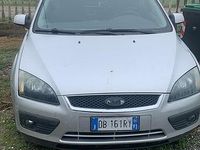 Usata Ford Focus 100 CV (73 kW) 2008 Grigio Station wagon