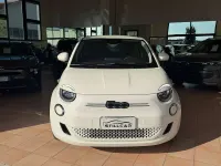 Nuova Fiat 500e 42 kW (58 CV) 2025 Bianco Utilitaria
