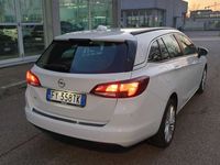 usata Opel Astra SW 1.6 Diesel Business 136 CV Automatico
