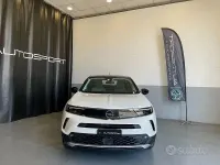 Usata Opel Mokka Elegance 101 CV (74 kW) 2022 Bianco SUV