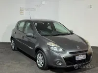 Brugt Renault Clio IV Dynamique 75 HK (55 kW) 2013 Grå Sedan
