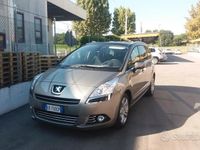 Usata Peugeot 5008 112 CV (82 kW) 2011 Berlina