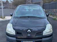 Käytetty Renault Modus 75 HP (55 kW) 2009 Musta Tila-auto