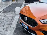 Usata MG ZS Luxury 106 CV (77 kW) 2022 Arancione SUV