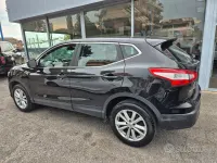 Usata Nissan Qashqai Tekna 110 CV (80 kW) 2016 Marrone SUV