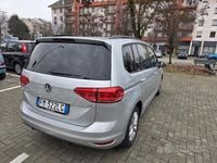 Usata VW Touran Comfortline 116 CV (85 kW) 2017 Grigio Monovolume