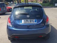 Usata Lancia Ypsilon 69 CV (50 kW) 2023 Utilitaria