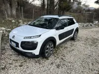 Usata Citroën C4 Cactus PureTech 82 CV (60 kW) 2017 Bianco Utilitaria