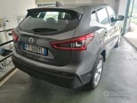Gebraucht Nissan Qashqai 116 PS (85 kW) 2019 Grau SUV