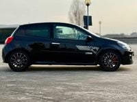 Usata Renault Clio III R.S. 197 CV (144 kW) 2008 Nero Utilitaria