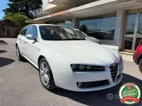 Usata Alfa Romeo 159 Super 170 CV (125 kW) 2012 Bianco Station wagon