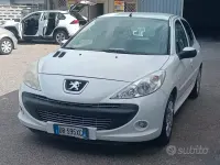 Usata Peugeot 206 60 CV (44 kW) 2009 Bianco Berlina