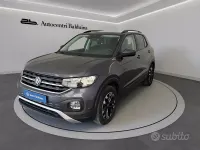 Begagnad VW T-Cross Style 110 HK (80 kW) 2023 Grå SUV