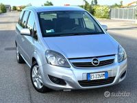 usata Opel Zafira 1.7 Cdti Euro 5B (5 Posti) Autocarro