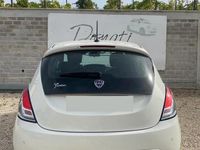 Usata Lancia Ypsilon 69 CV (50 kW) 2020 Bianco Utilitaria