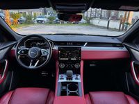 Usata Jaguar F-Pace R-Dynamic 204 CV (150 kW) 2022 Grigio SUV