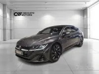 Usata VW Arteon Sport 190 CV (139 kW) 2021 Grigio Berlina