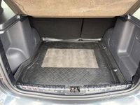 Usata Dacia Duster Lauréate 110 CV (80 kW) 2017 Grigio SUV