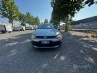 Usata VW Polo Cross 90 CV (66 kW) 2016 Grigio Utilitaria