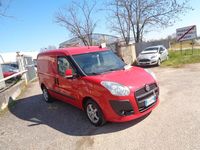 Usata Fiat Doblò 105 CV (77 kW) 2010 Rosso Monovolume