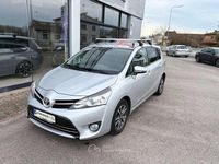 Usata Toyota Verso Active 111 CV (81 kW) 2015 Argento Monovolume