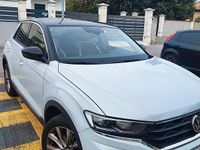 Usata VW T-Roc Advance 116 CV (85 kW) 2019 Bianco SUV
