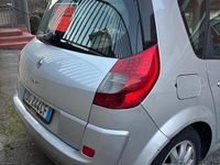 Brugt Renault Scénic II 110 HK (80 kW) 2008 Grå MPV