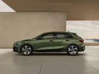 Nuova Audi A3 S-Line 150 CV (110 kW) 2026 Verde district metallizzato