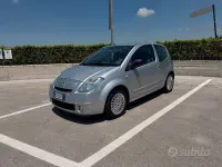 Usata Citroën C2 68 CV (50 kW) 2004 Grigio Utilitaria