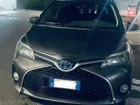 Usata Toyota Yaris Edition 101 CV (74 kW) 2016 Grigio Utilitaria