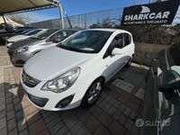 Usata Opel Corsa Cosmo 95 CV (69 kW) 2011 Bianco Berlina