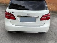 Begagnad Mercedes 180 Premium 109 HK (80 kW) 2018 Vit Sedan