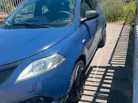 Usata Lancia Ypsilon 95 CV (69 kW) 2018 Bluazzurro Utilitaria