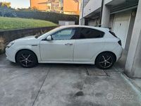 Usata Alfa Romeo Giulietta 109 CV (80 kW) 2011 Bianco Berlina