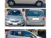 Usata Honda Jazz 78 CV (57 kW) 2004 Grigio Utilitaria