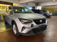 Usata Seat Arona Reference 95 CV (69 kW) 2023 Grigio SUV