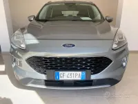 Usata Ford Kuga 120 CV (88 kW) 2021 Grigio SUV
