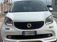 Usata Smart ForFour Passion 71 CV (52 kW) 2017 Bianco Utilitaria