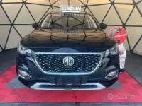 Usata MG HS Luxury 162 CV (119 kW) 2023 Nero SUV