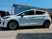Usata Ford Fiesta Titanium 75 CV (55 kW) 2022 Bianco Utilitaria