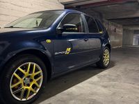 Usata VW Golf IV 105 CV (77 kW) 2002 Blu Berlina