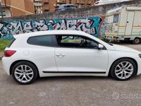 Begagnad VW Scirocco 140 HK (102 kW) 2009 Vit Sportkupé