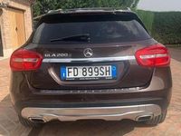 Usata Mercedes GLA200 Business 136 CV (100 kW) 2016 Marrone SUV