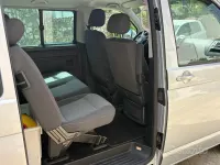 Usata VW Caravelle 140 CV (102 kW) 2015 Grigio Furgone