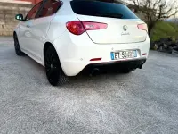 Usata Alfa Romeo Giulietta 140 CV (102 kW) 2014 Bianco Utilitaria