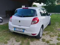 Usata Renault Clio III 75 CV (55 kW) 2011 Bianco Berlina