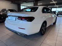 Usado Mercedes E200 Business 160 CV (117 kW) 2022 Blanco Berlina